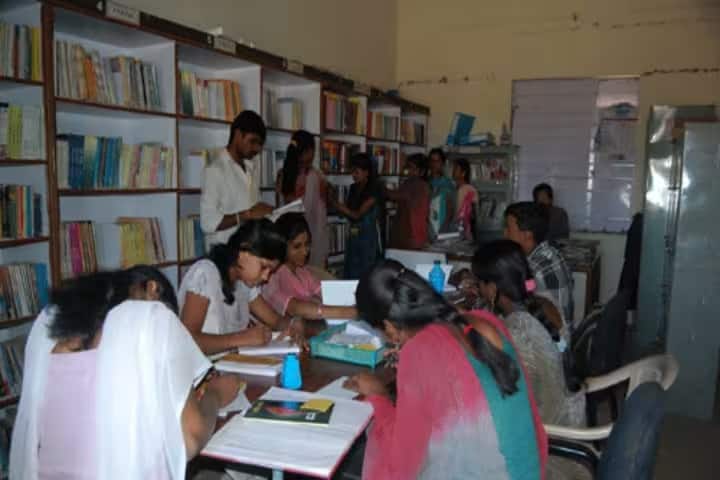 Shri Padmamani Jain Arts and Commerce College, Pabal campus photo 5