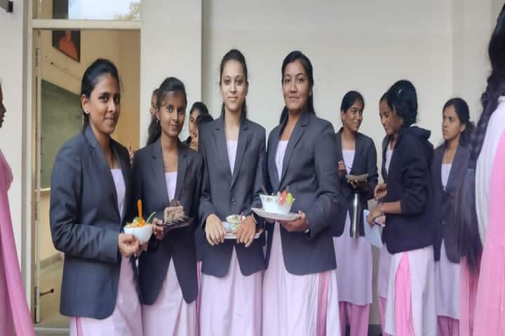 Shri Satya Sai Institute of Home Science for Women, Dharwad campus photo 3