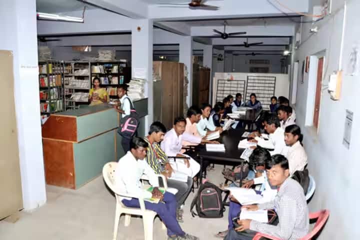 Mahatma Jyotiba Phule Maha Vidyalaya, Mukhed campus photo 3