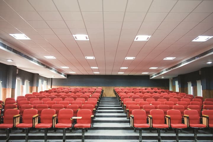 Acropolis Faculty of Management and Research, Indore campus photo 6
