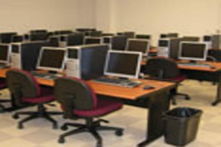 RPS Kanya Mahavidyalaya, Bijnor campus photo 2