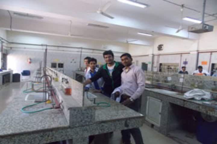 Shyam Lal College, Delhi campus photo 5
