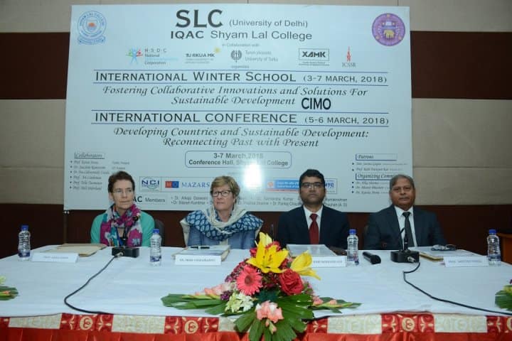 Shyam Lal College, Delhi campus photo 6