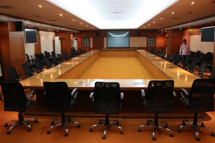 MNLU Mumbai campus photo 4