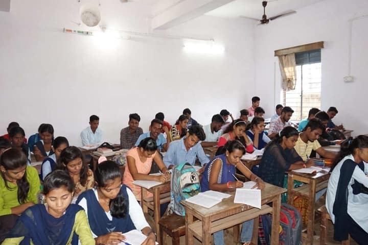 Shivaji Mahavidyalaya, Gadchiroli campus photo 3
