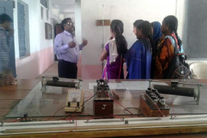 Shri Pandit Guru Pardikar Mahavidyalaya, Beed campus photo 3