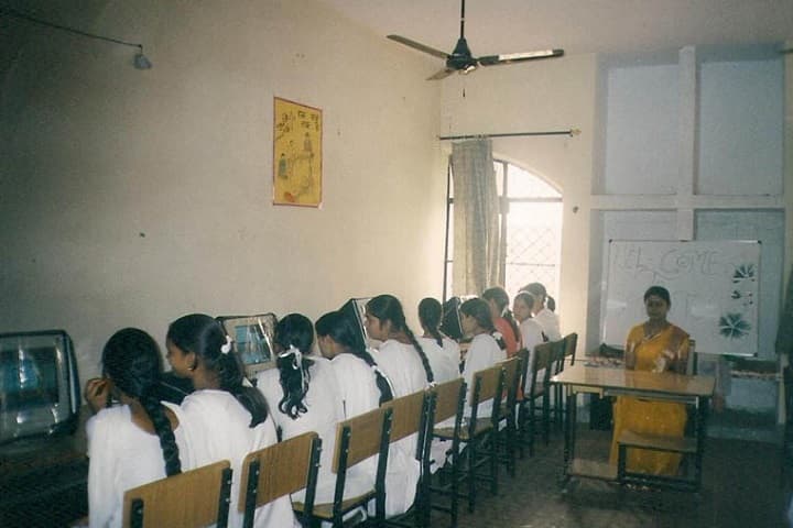 Muslim Girls Degree College, Bulandshahr campus photo 2