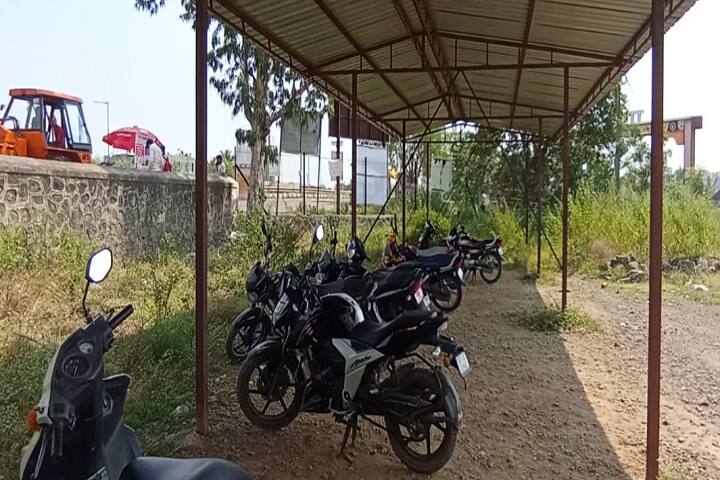 Shripatrao Kadam Mahavidyalaya, Shirwal campus photo 4