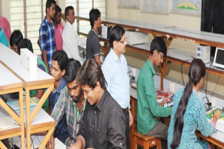 Vivekananda Degree College, Bangalore campus photo 4