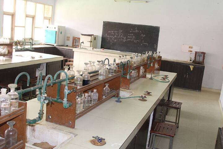Guru Nanak Girls College, Ludhiana campus photo 6