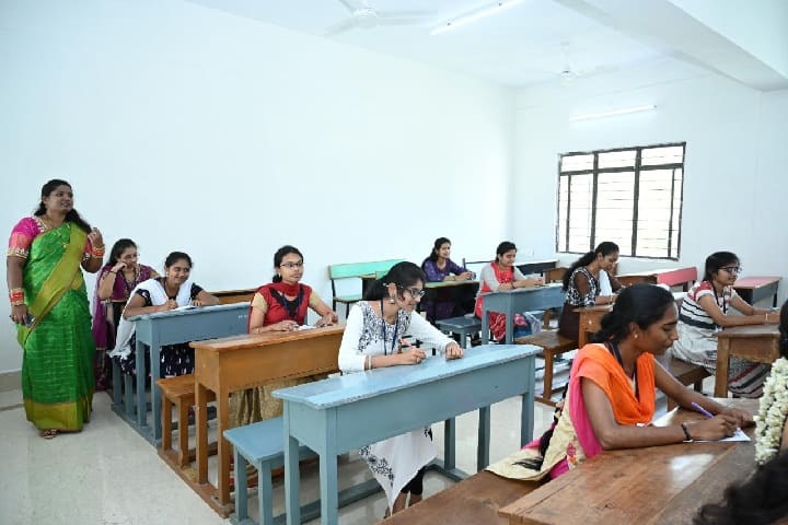 School of Engineering and Technology, Sri Padmavati Mahila Visvavidyalayam, Tirupati campus photo 3