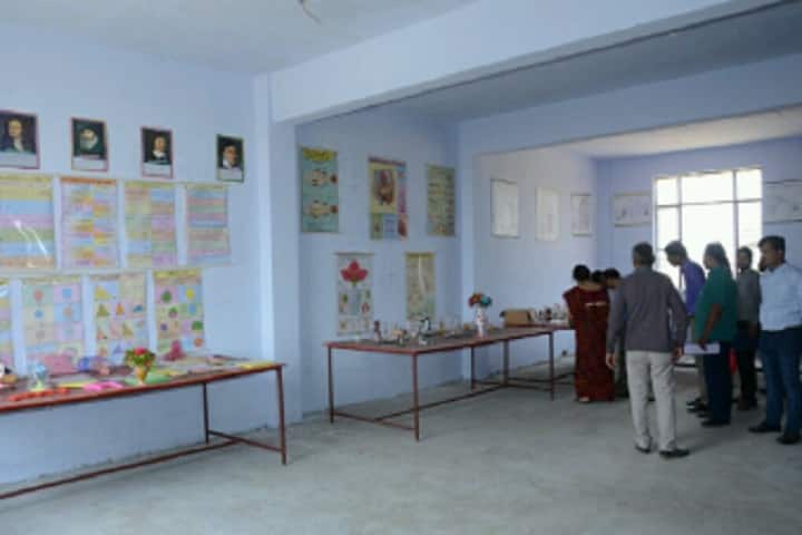 Shivam Agarwal Memorial Degree College, Sitapur campus photo 3