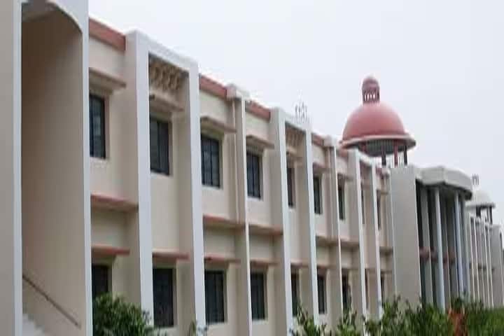 Pushp Institute of Sciences and Higher Studies, Pilibhit campus photo 2