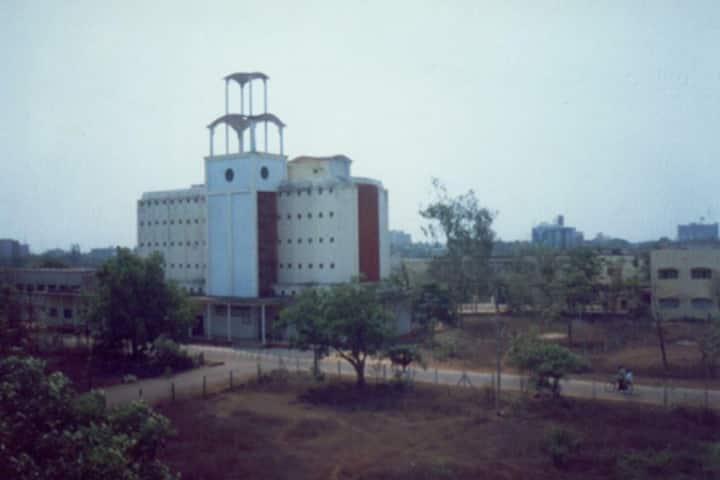 Utkal University, Bhubaneswar campus photo 6