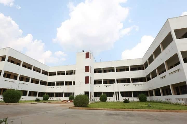 NPR College of Arts and Science College, Dindigul campus photo 6