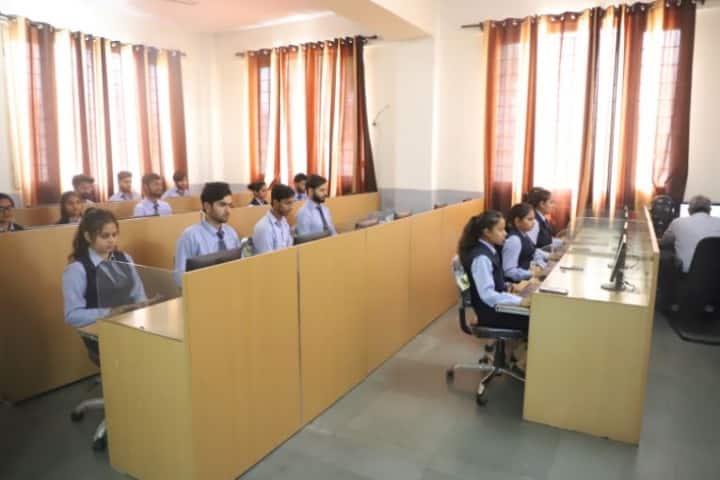 Guru Nanak Khalsa Institute of Technology and Management Technical Campus, Yamuna Nagar campus photo 4