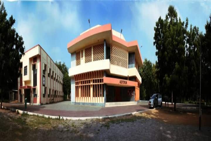 NIT Warangal campus photo 2