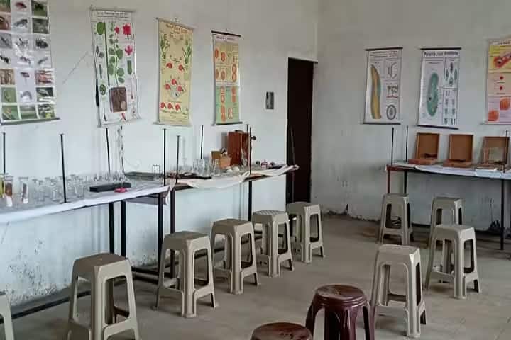Hajra Memorial College, Khandwa campus photo 5