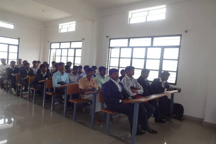 Varadaraja College, Tumkur campus photo 4
