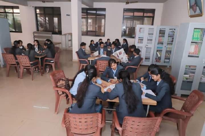 KH Patil College of Commerce, Hubli campus photo 3