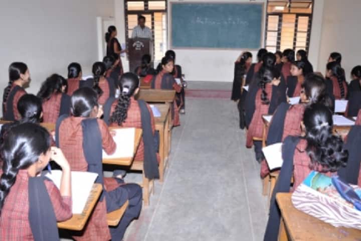 MES MS Padmavathamma MK Sambasiva Setty First Grade College For Women, Chickmagalur campus photo 2