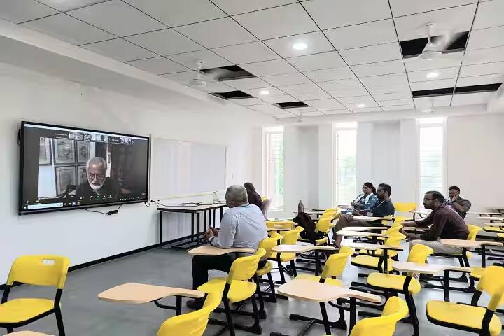 College of Architecture, Sardar Vallabhbhai Patel Institute of Technology, Anand campus photo 2
