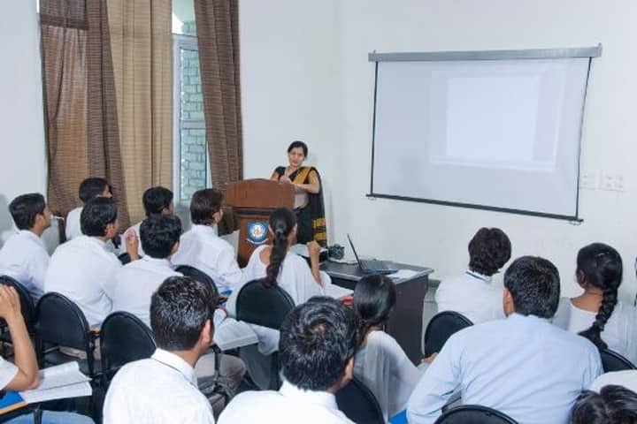 Maa Omwati Institute of Management and Technology, Palwal campus photo 5