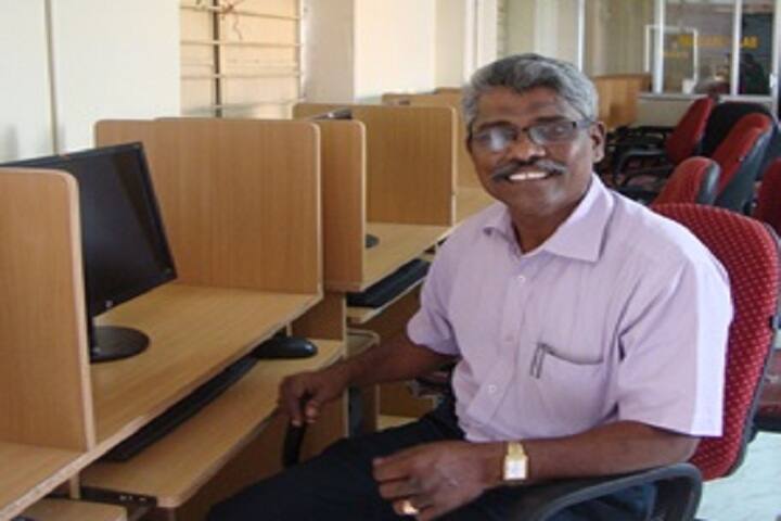 Dr Ambedkar Government Arts College, Chennai campus photo 4