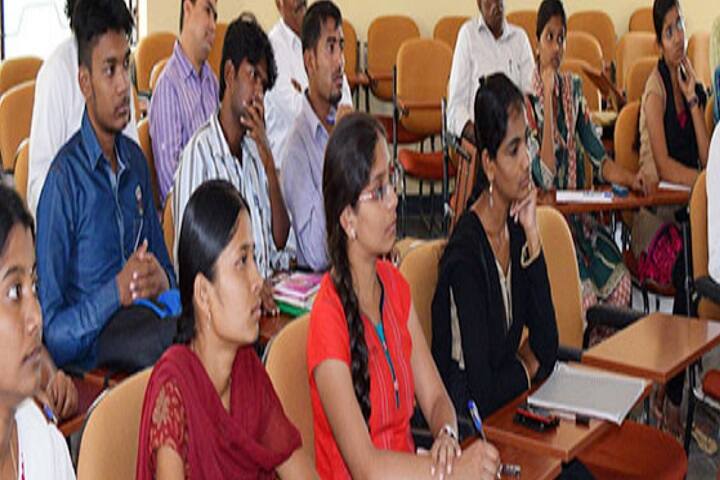 Madhu Vachaspati School of Management, Kaushambi campus photo 3