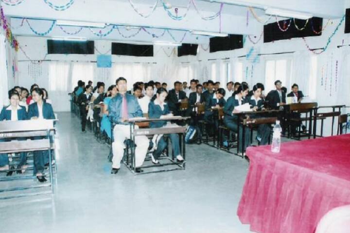 Mahatma Phule Institute of Management and Computer Studies, Pune campus photo 3