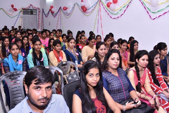 Mahalaxmi Institute of Management and Technology, Meerut campus photo 4