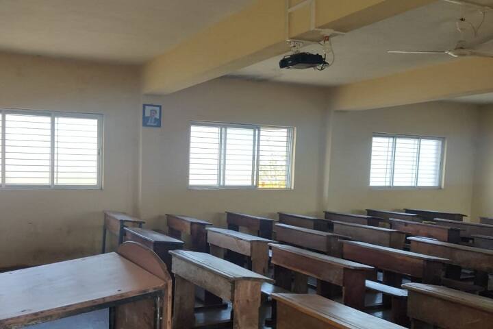SP Mandal's Arts and Commerce College, Raibag campus photo 5