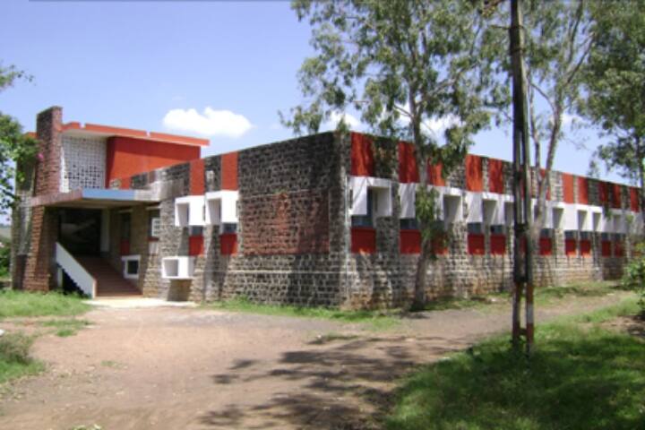 Shri LK Khot College of Commerce, Hukkeri campus photo 2