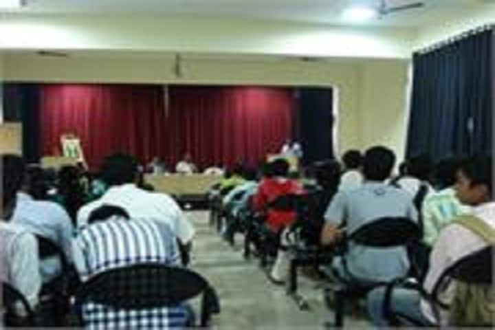 Sri Siddartha First Grade College, Tumkur campus photo 6
