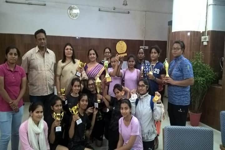 Government Meera Girls College, Udaipur campus photo 2