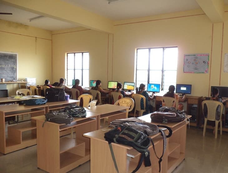 Government First Grade College, Nyamathi campus photo 2