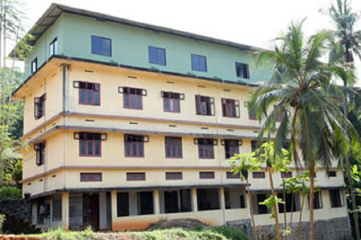 Anvarul Islam Women's Arabic College, Malappuram campus photo 5