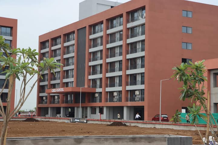 Kiran Medical College, Surat campus photo 2