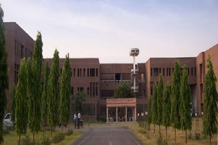 IET Lucknow campus photo 5