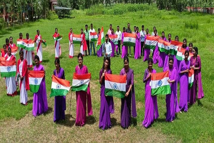 Lalita Savitri Devi Mahila Mahavidyalaya, Maharajganj campus photo 4