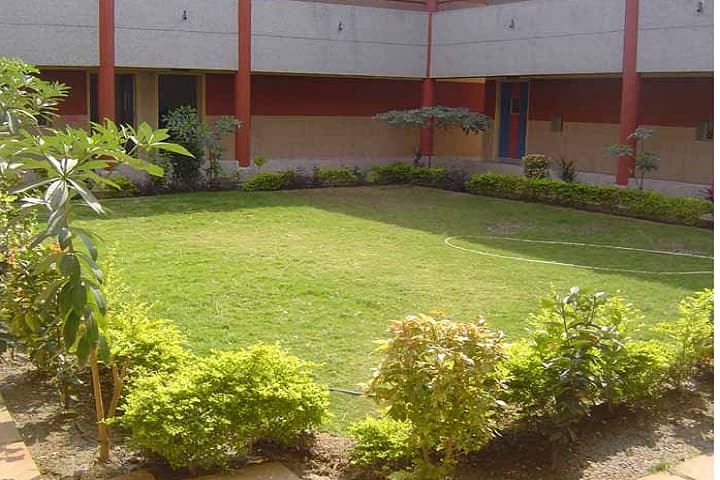 MK Institute of Computer Studies, Bharuch campus photo 2