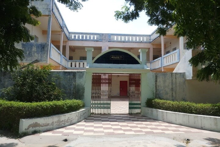 Kadva Patel B Ed College, Ghaghret campus photo 3