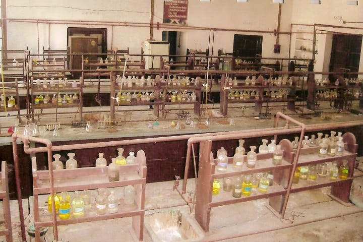 Kashi Naresh Government Post Graduate College, Bhadohi campus photo 3