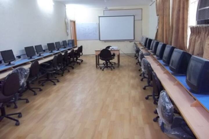 MG Science Institute, Ahmedabad campus photo 4