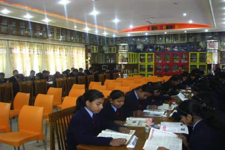 Amar Nath Girls Degree College, Mathura campus photo 3