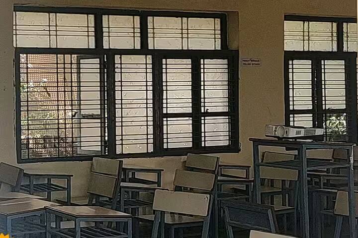 Shri Sharad Shikshan and Yuvak Kalyan Sanstha Chikhli's Arts College, Buldana campus photo 2
