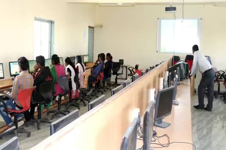 Shri Sharad Shikshan and Yuvak Kalyan Sanstha Chikhli's Arts College, Buldana campus photo 3