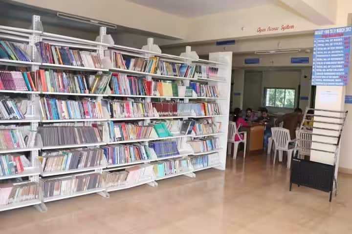 Shri Sharad Shikshan and Yuvak Kalyan Sanstha Chikhli's Arts College, Buldana campus photo 4