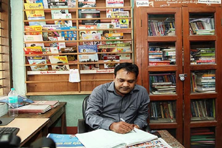 Visarwadi Education Society Sarvajanik Arts and Commerce College, Visarwadi campus photo 4