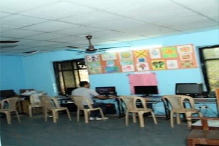 Visarwadi Education Society Sarvajanik Arts and Commerce College, Visarwadi campus photo 5